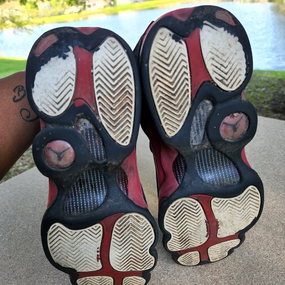 AIR JORDAN Retro 13 - Picture 9 of 10